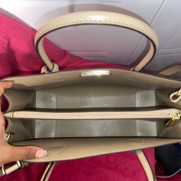 Mercer Large Saffiano Leather Tote Bag in Beige - Picture 4 of 5